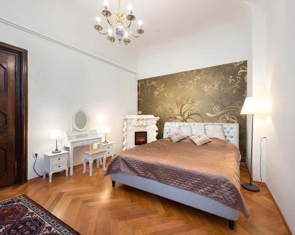 Codelli Deluxe Fresco City Centre App With Balcony Ljubljana Extérieur photo