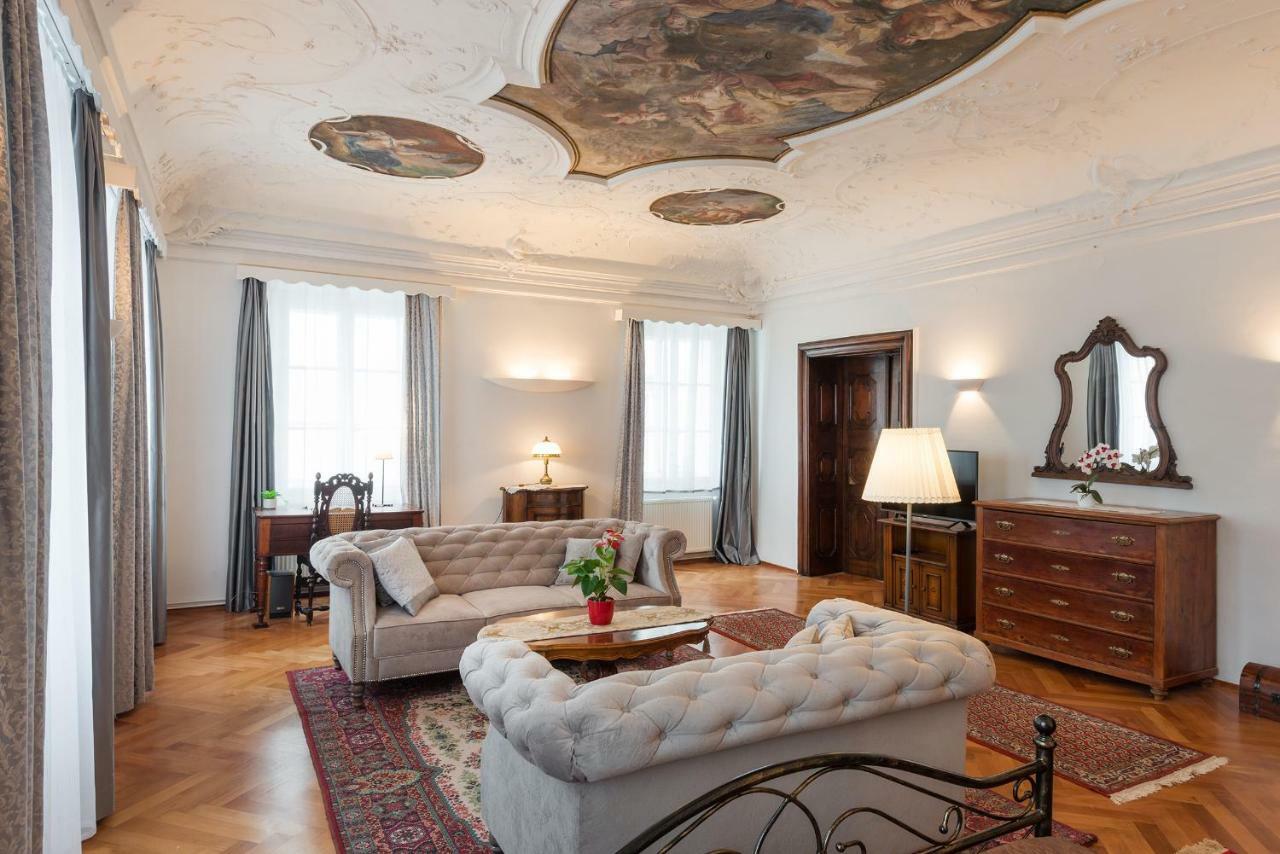 Codelli Deluxe Fresco City Centre App With Balcony Ljubljana Extérieur photo